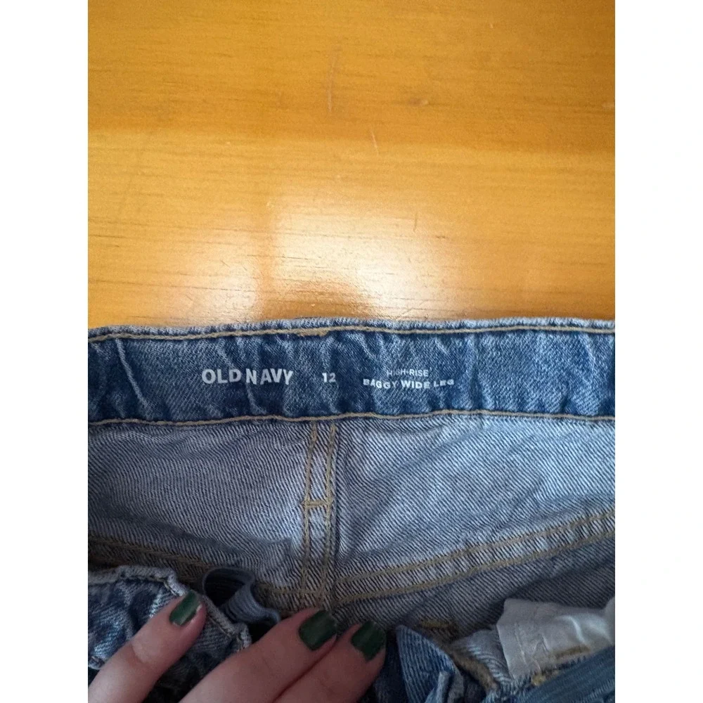 Old Navy Girls High-Rise Baggy Wide Leg Distressed Light Wash Jeans Size 12